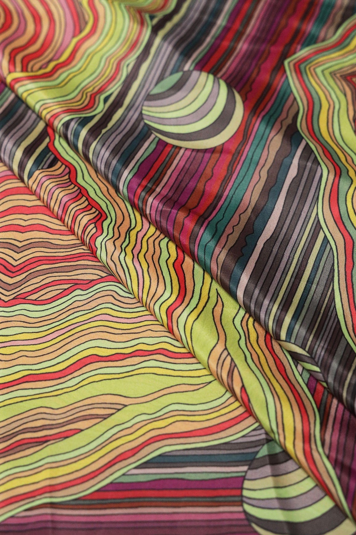 Multicolour Abstract Digital Print On Crepe Fabric - doeraa