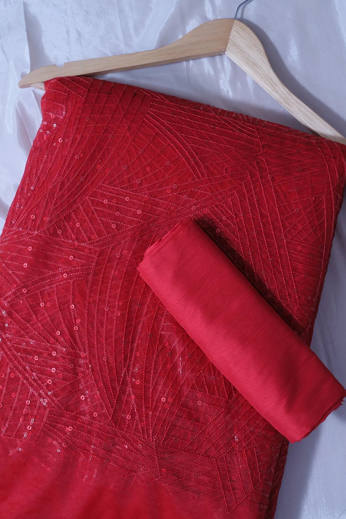 Red Saree set (2 Piece) - doeraa