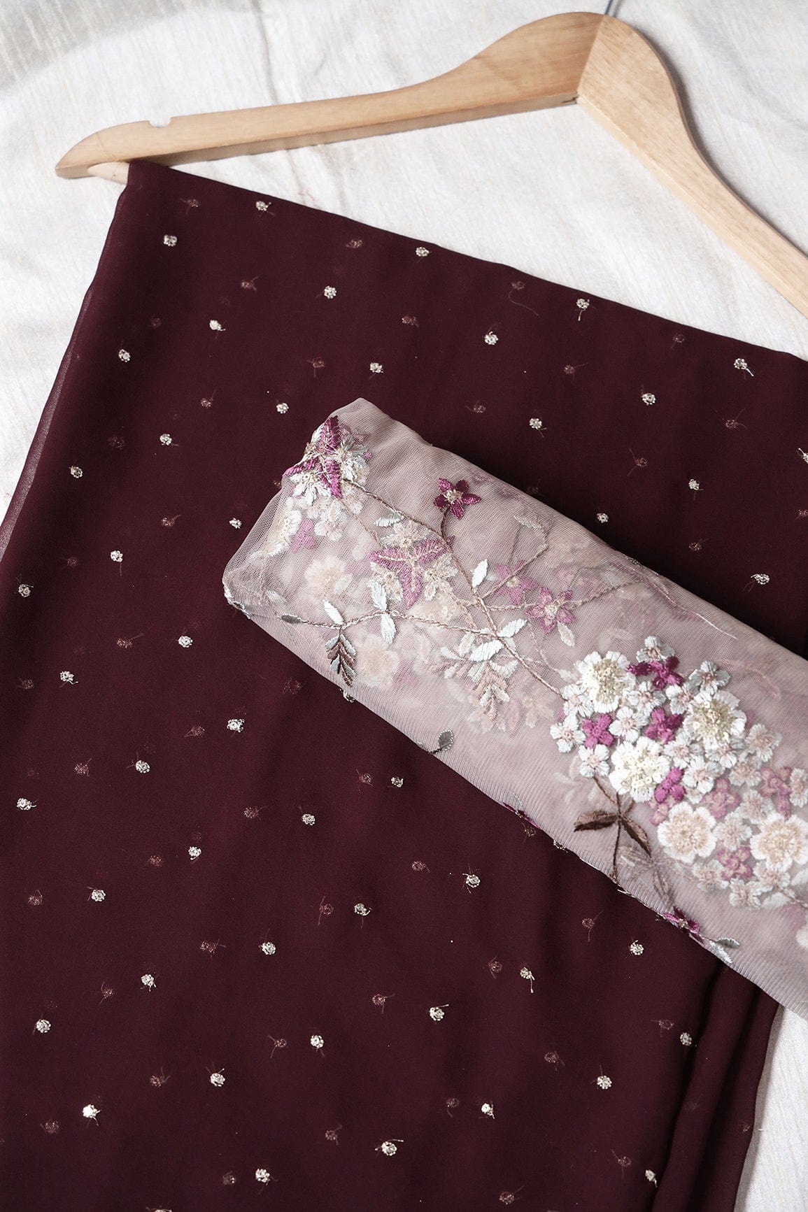 Wine And Light Brown Saree set (2 Piece) - doeraa