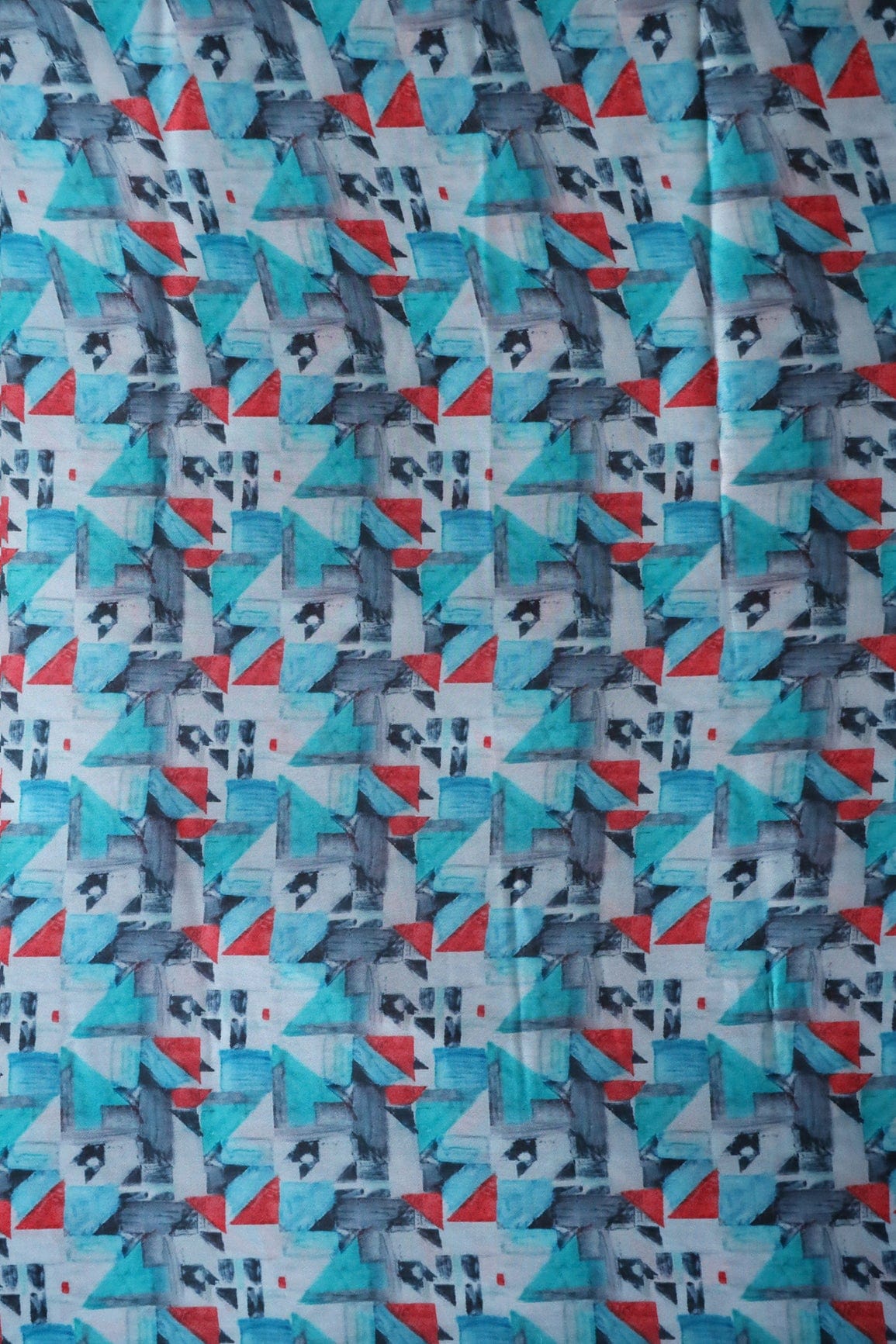 doeraa Prints Sky Blue And Red Geometric Pattern Digital Print On Georgette Satin Fabric